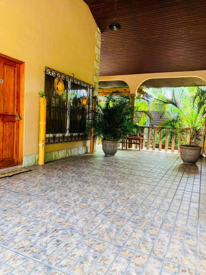 Apartment Effie Mountain View Coco Misere